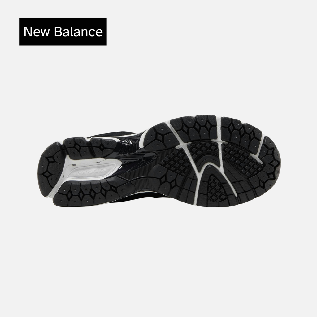 New Balance 2002R 'Black Gunmetal'