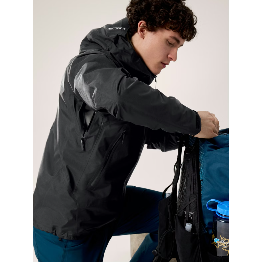 Arc'teryx Men's Beta SL Jacket