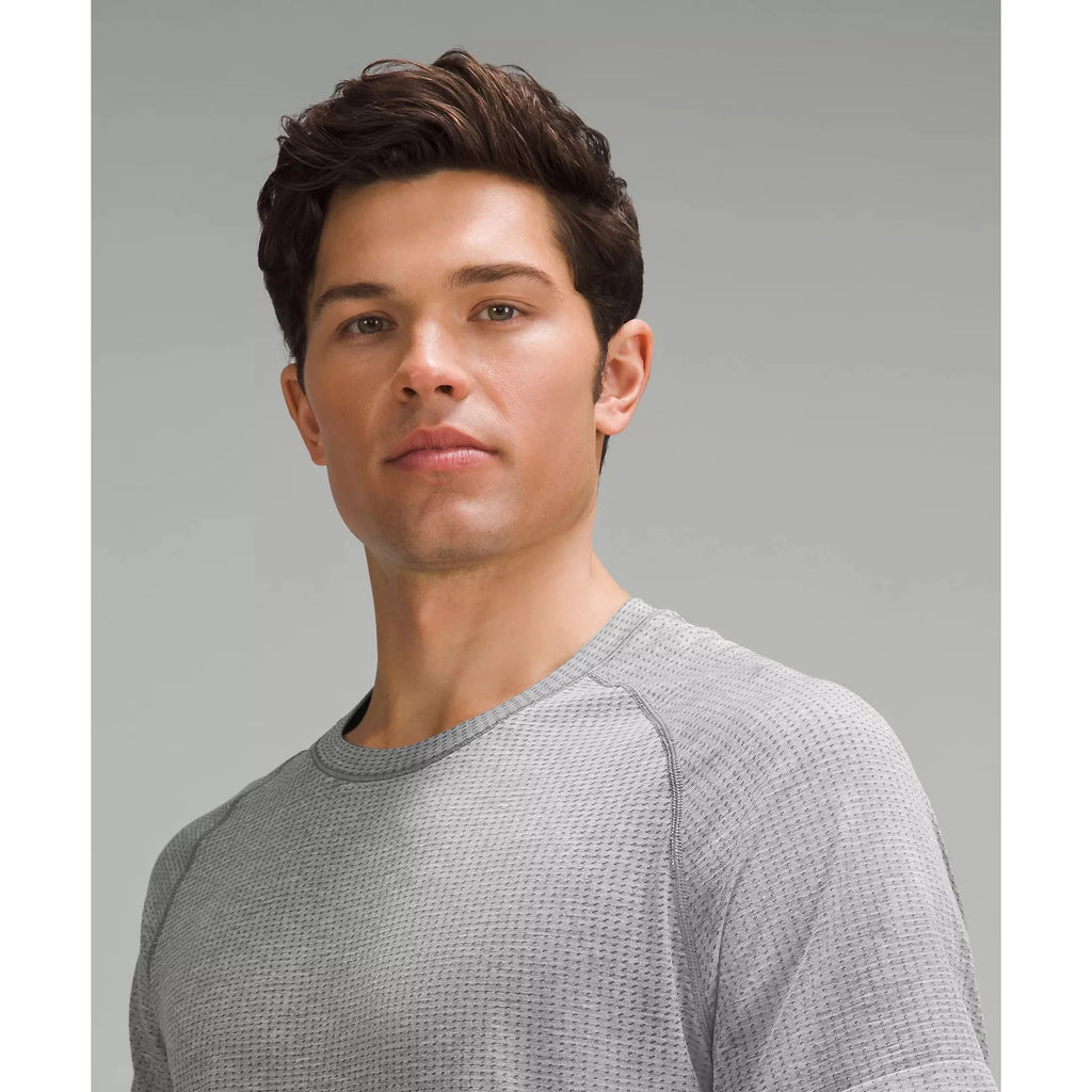 Lululemon Men's Metal Vent Tech Short-Sleeve Shirt