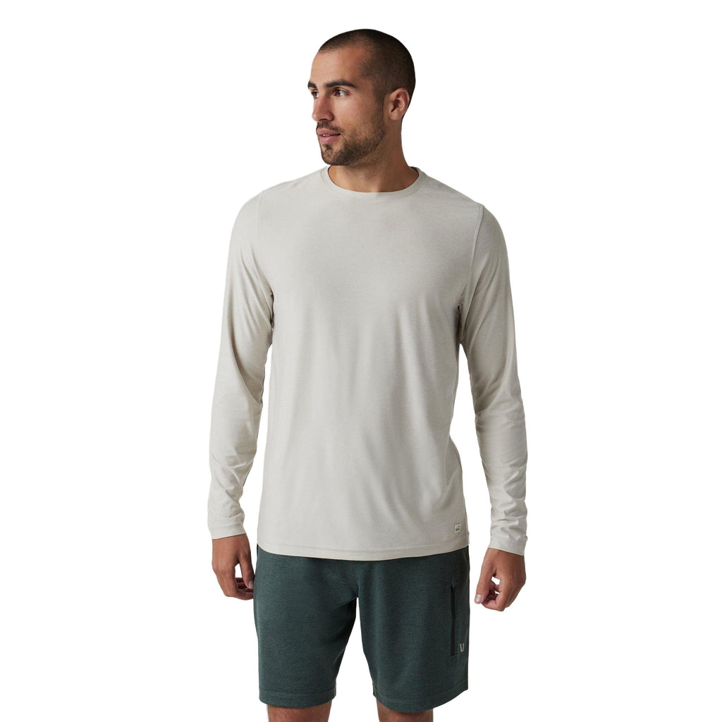 Vuori Men's Long Sleeve Strato Tech Tee in Salt Heather