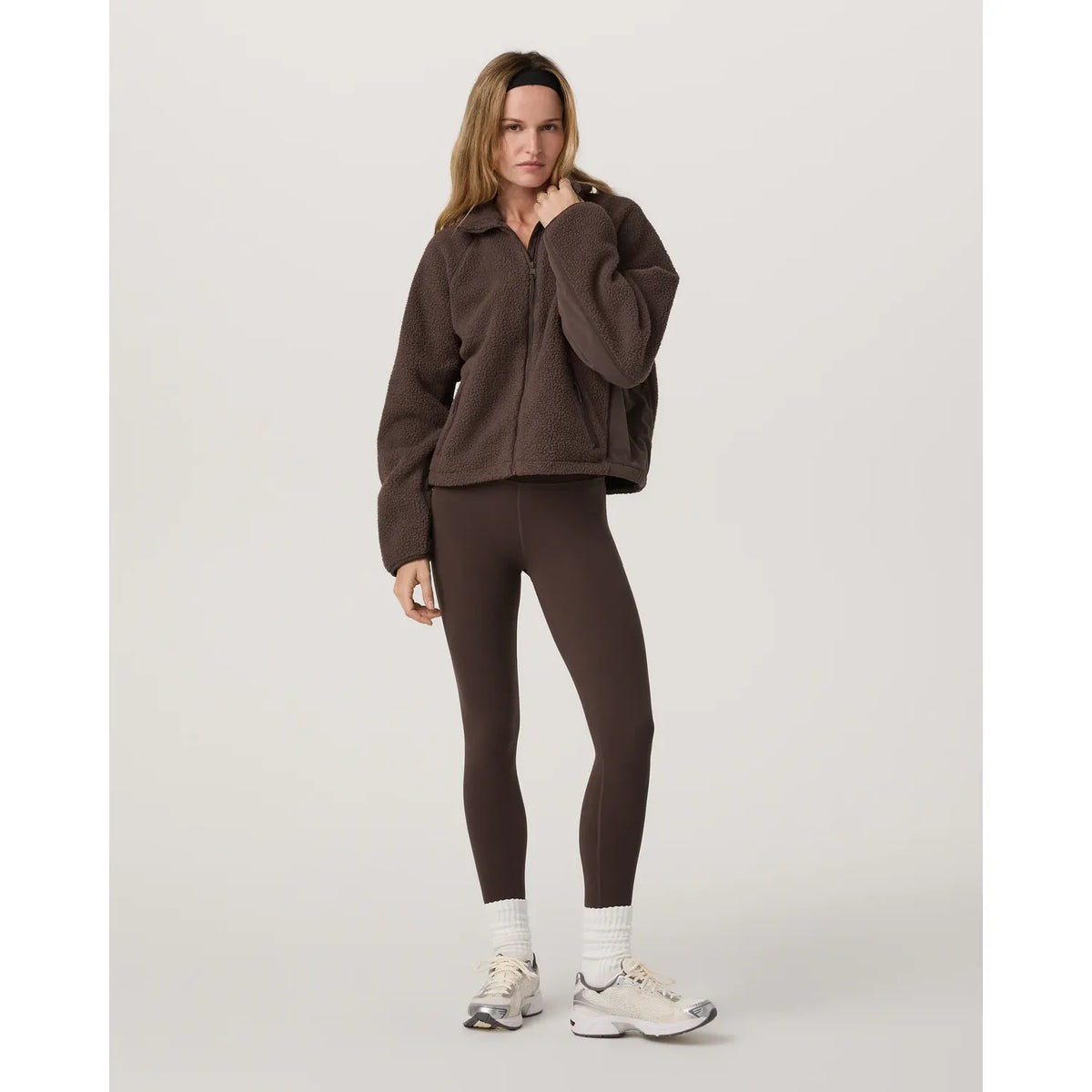 Vuori Women's Alpine Jacket in Java
